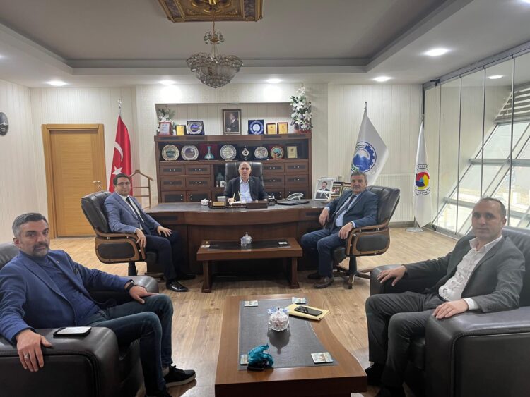 Yapı Kredi Bankası Ağrı Şubesi Müdürü Hüsamettin NALBANT’tan ATSO’ya Ziyaret