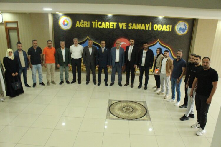 KOSGEB GİRİŞİMCİ DESTEK PROGRAMI TANITIM TOPLANTISI BAŞARIYLA GERÇEKLEŞTİRİLDİ.