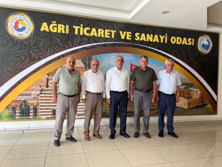 Bülent DURU, Asim MEDETOĞLU, Fikri AY, Kurbani AY ve Şafi YALÇIN’ın ATSO Ziyareti