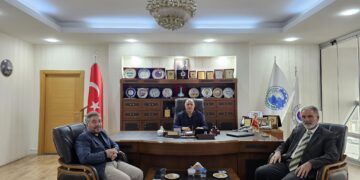 Adalet ve Kalkınma Partisi Tutak ilçesi Kurucu Başkanı Reşit ÇELİK ve Önceki dönem Ağrı Gençlik ve Spor İl Müdürü Cihan DEMİR’den Başkan Alpaslan’a Ziyaret