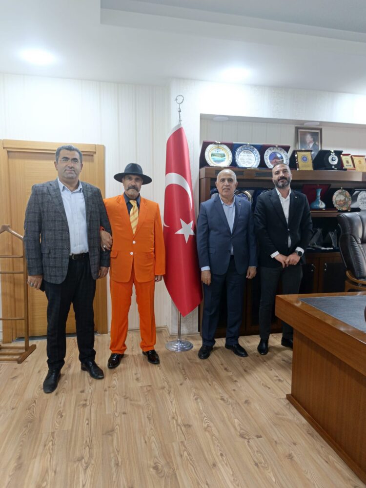 İlimiz renkli simalarından Murat KALENDER’den Odamıza Anlamlı Ziyaret