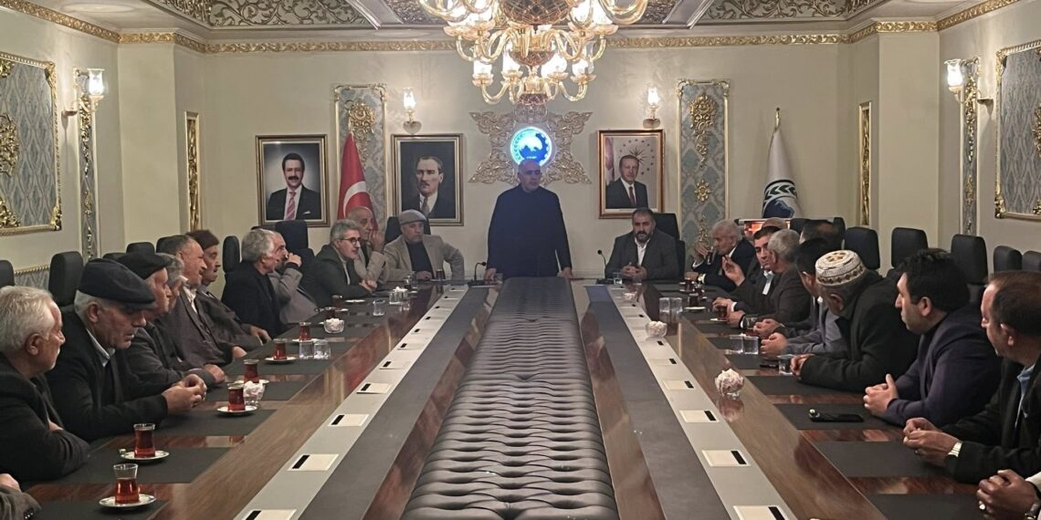 Başkanımız Saim ALPASLAN, Ağrı Merkezde KARHAN ve ACAR aileleri Arasında Bulunan Husumeti Barışla Sonuçlandırdı.