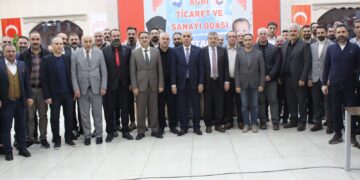 AĞRI TİCARET VE SANAYİ ODASI’NDAN SMMM CAMİASINA İFTAR YEMEĞİ