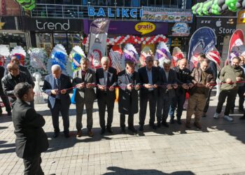 Kas Spor Mağazasının Açılış Töreni