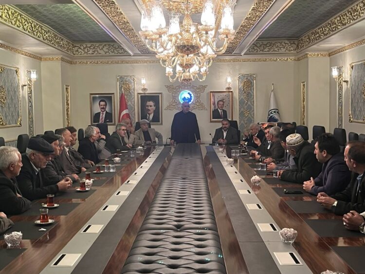 Başkanımız Saim ALPASLAN, Ağrı Merkezde KARHAN ve ACAR aileleri Arasında Bulunan Husumeti Barışla Sonuçlandırdı.